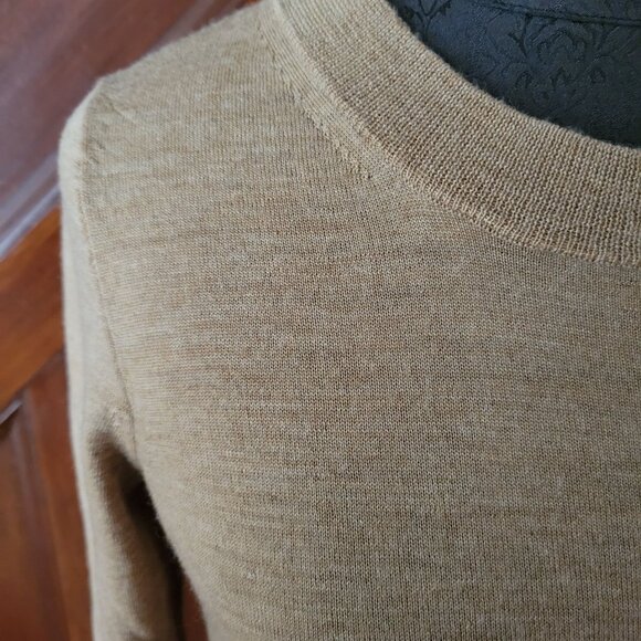 J.Crew Womens Button Cuff Camel V-Neck Knit Sweater S Cotton/Rayon/Nylon - Picture 4 of 8